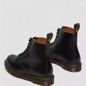 1460 Vintage Made In England Dr. Martens -size UK7/US10